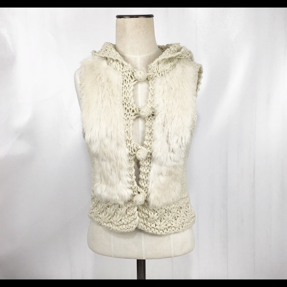 COPY - Stunning Crop Hooded Faux Fur Vest